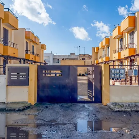 Trilo Giotto A By Salento Limits Lägenhet